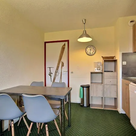 Apartment Accessible Pmr Au Pied Des Pistes Avec Terrasse - Fr-1-455-24