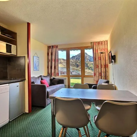 Apartment Accessible Pmr Au Pied Des Pistes Avec Terrasse - Fr-1-455-24 La Plagne